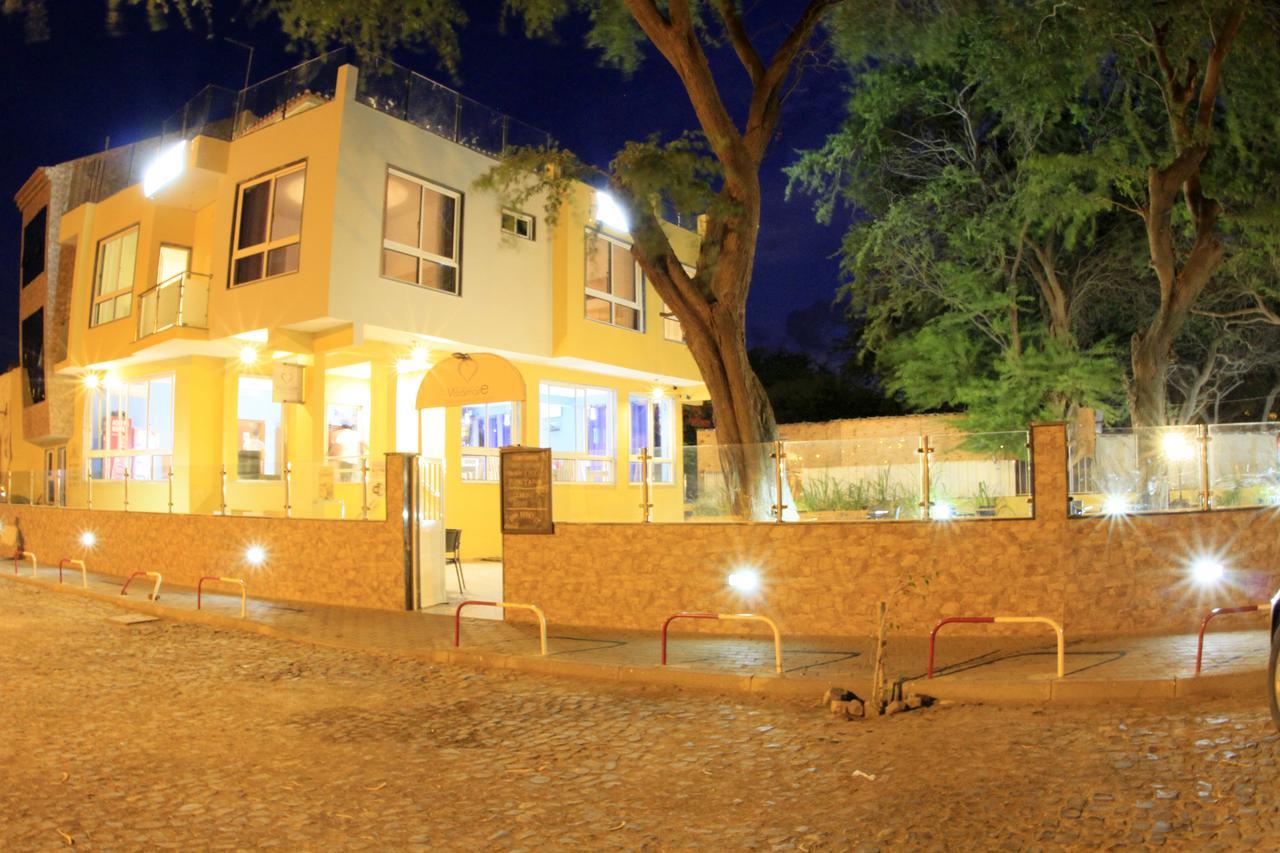 Vista Mar Hotel Tarrafal  Exterior photo